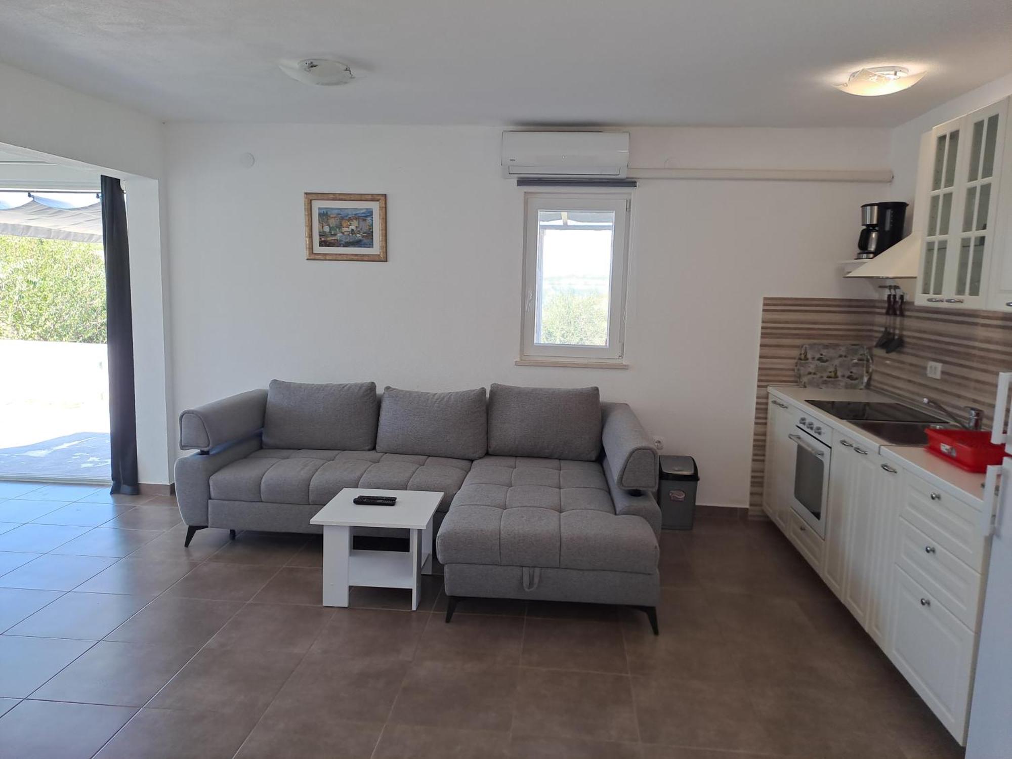 Nane Garden House With Heated Pool Βίλα Mirce Εξωτερικό φωτογραφία